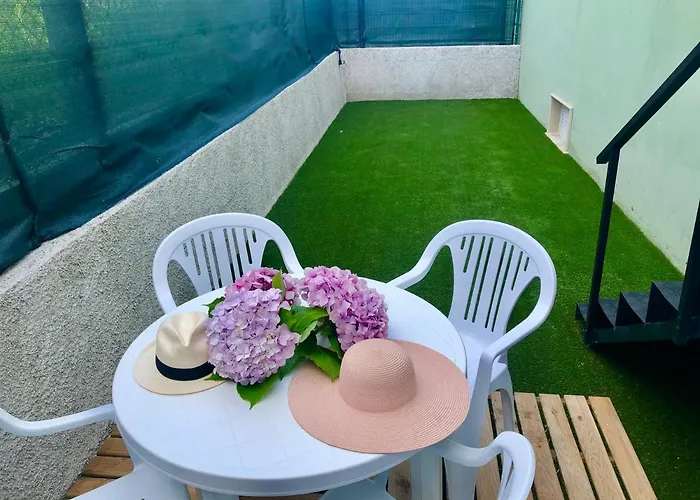 Junto Camino De Santiago,1ª Linea De Playa